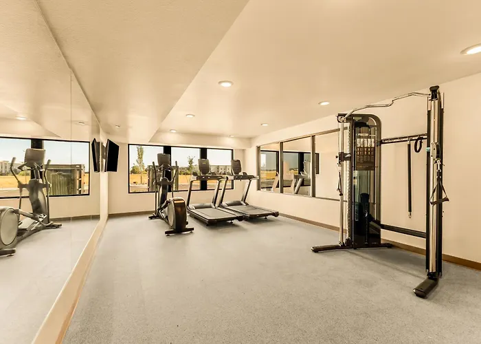 Livaway Suites Salt Lake City- Draper